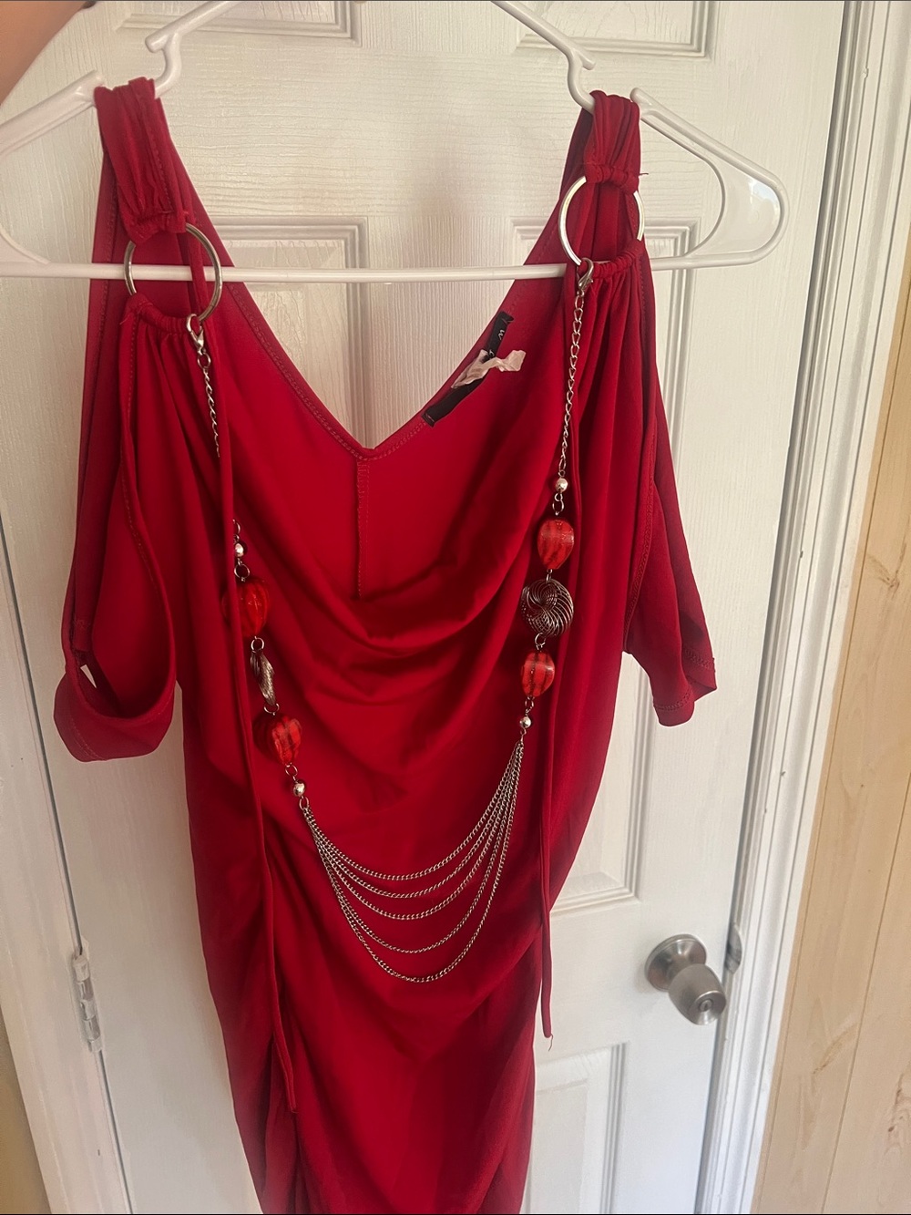 Red One-Shoulder Chain-Accent Cold-Shoulder Dress